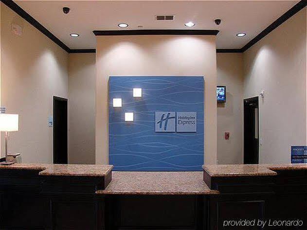 Holiday Inn Express & Suites Brownfield Εξωτερικό φωτογραφία