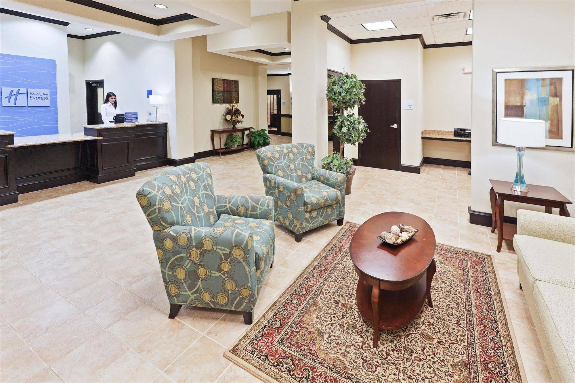Holiday Inn Express & Suites Brownfield Εξωτερικό φωτογραφία