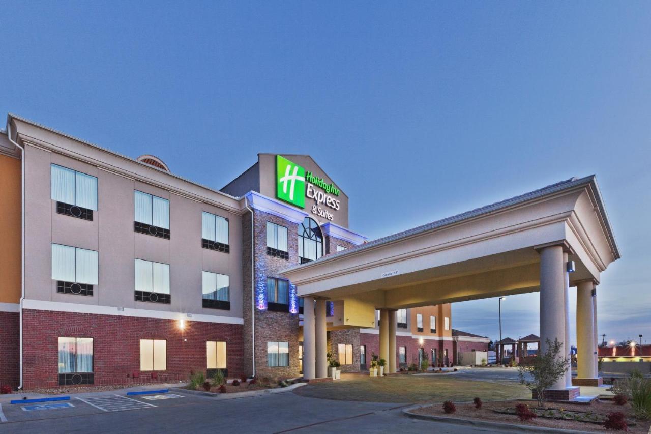 Holiday Inn Express & Suites Brownfield Εξωτερικό φωτογραφία